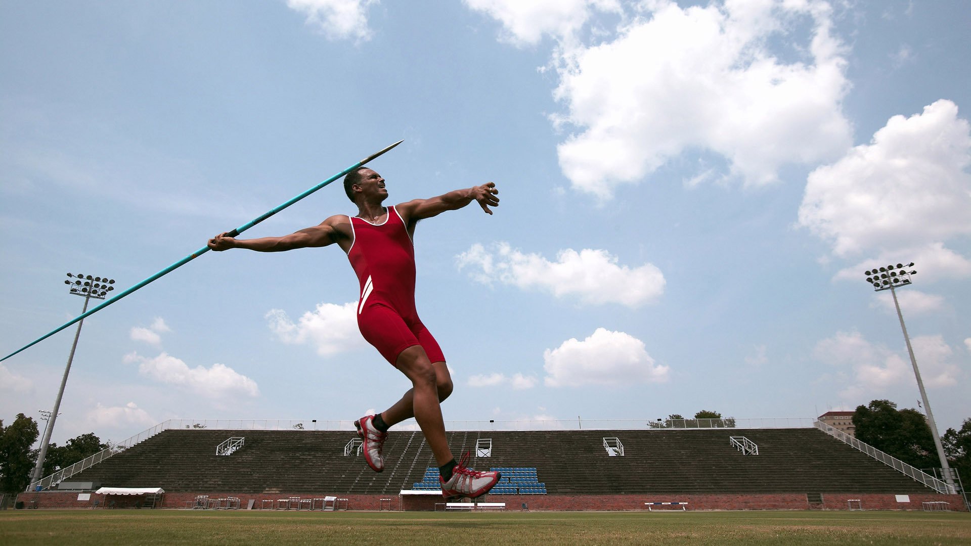 “2025世界运动会:高新区全民健身馆短柄墙球赛,引领新潮流!”